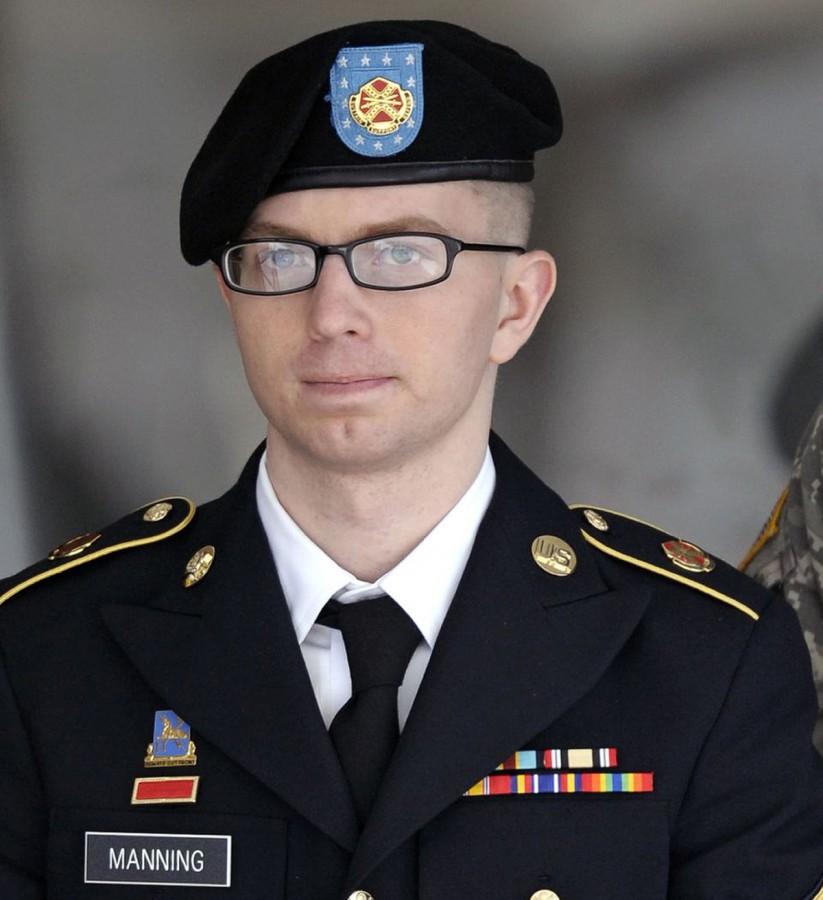 Bradley Manning, army document leaker, is now "Chelsea"