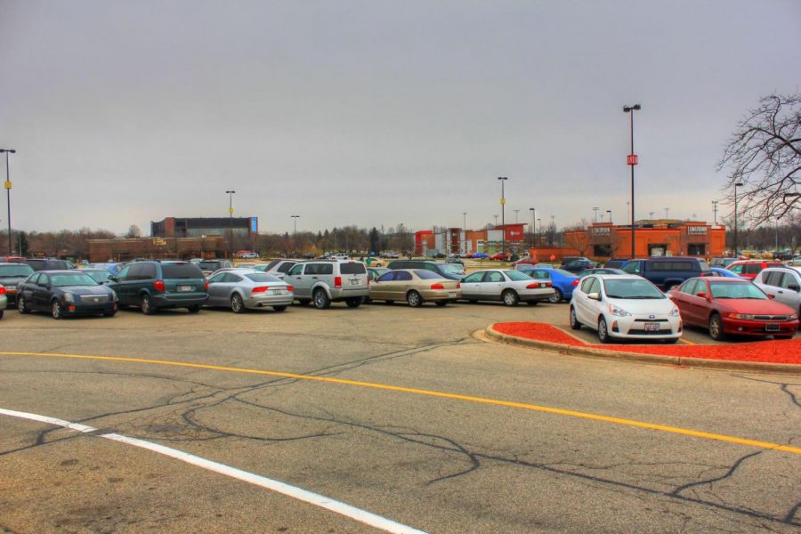 Students and teachers should share parking lots