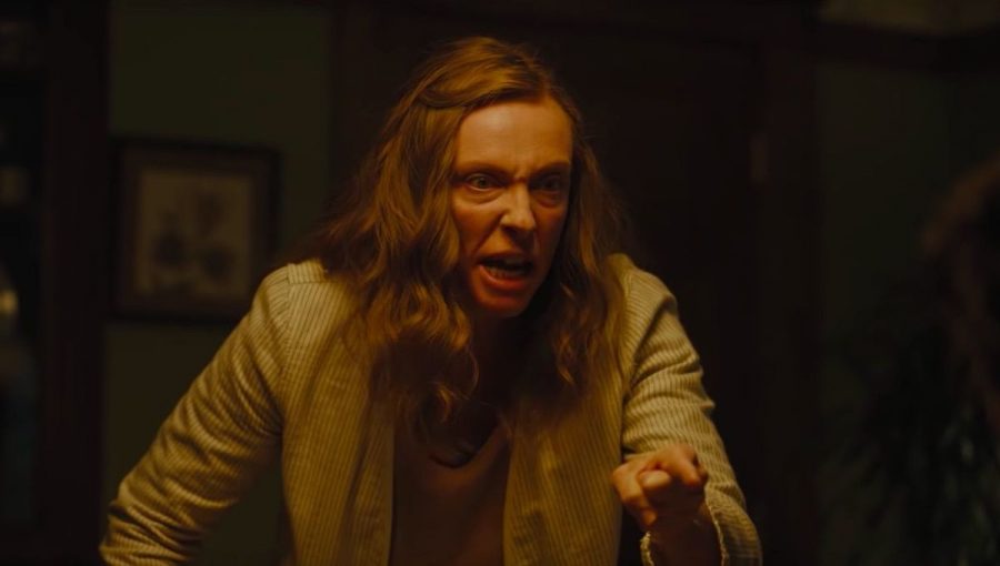 In+Hereditary+%282018%29%2C+Toni+Collette+plays+Annie%2C+a+woman+on+the+edge+after+the+deaths+of+her+mother+and+daughter.+Her+buried+anger+and+resentment+comes+forward+during+an+emotionally+disturbing+family+dinner.