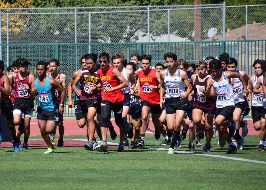 Senior+Daniel+Montes+takes+off+for+the+last+race+of+the+day+at+the+53rd+annual+Swarm+Invitational.