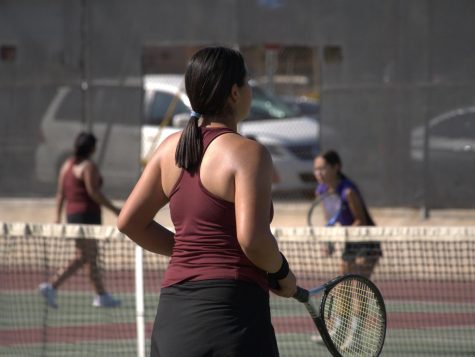 KImberly Emilio awaits Jurupa Hills service in her early match on Sept. 30.
