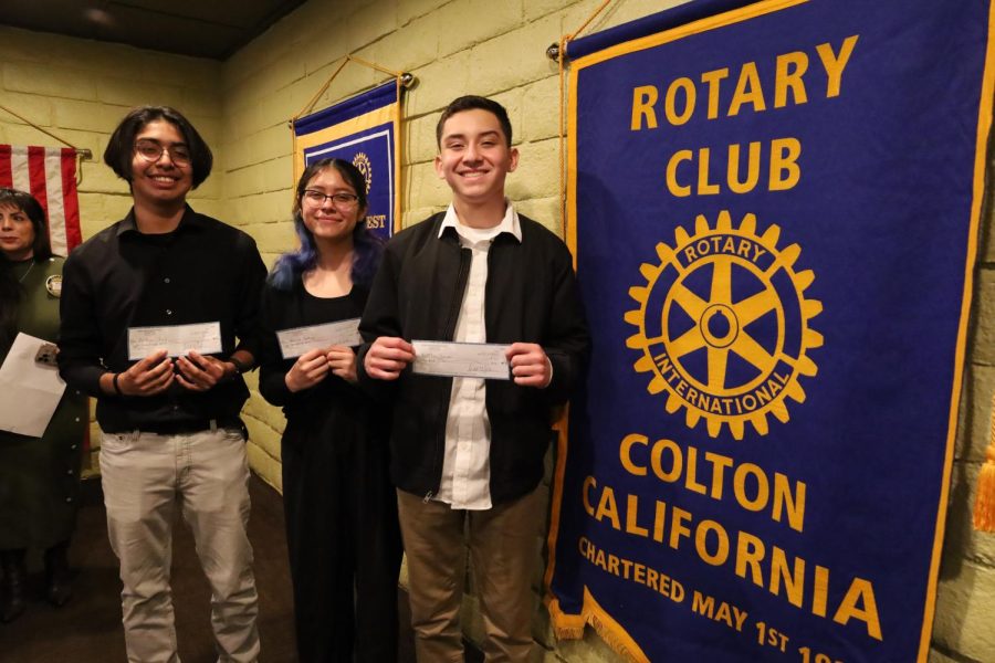 Andrew+Diaz%2C+Angela+Santana+%28BHS%29%2C+and+Matthew+Duran+show+off+their+winnings+in+the+annual+Rotary+Club+4-Way+Speech+Competition.