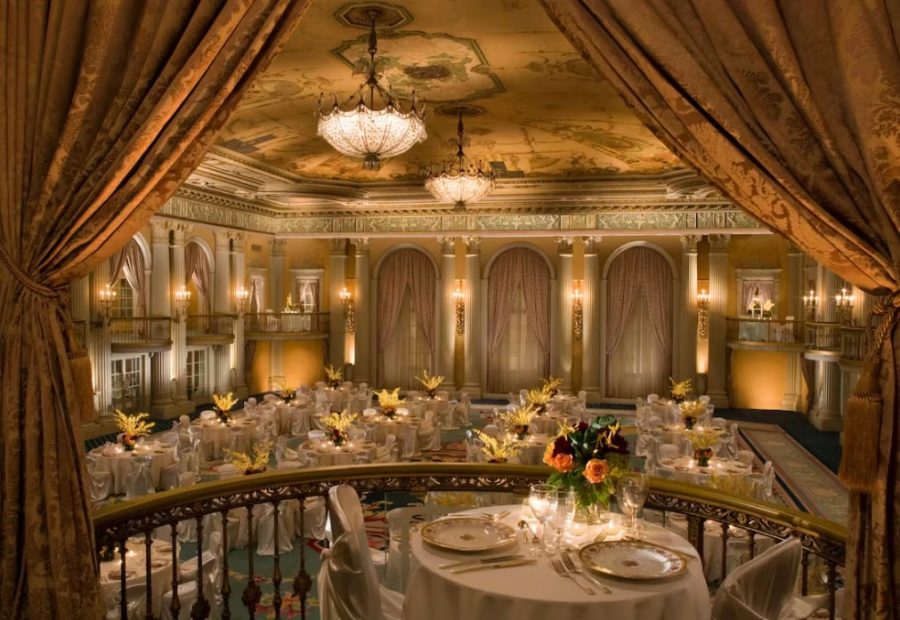 The Crystal Ballroom in the Biltmore Hotel is a glamorous space that holds up to 800 guests with 6,300 square feet. It boasts a 30-foot high, hand-painted ceiling and incredible balconies.